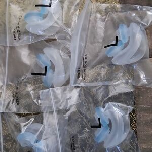 Lot Of 5- Respironics Nuance Pro Nasal Gel Cushions LARGE.*NEW IN ORIGI…